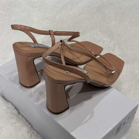 Charles David Nude Strappy Heels,size 9.5 - Picture 16 of 17